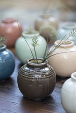 Vase mini med riller og krakeleret glasur Yrsa fra Ib Laursen flere forskellige - Tinashjem